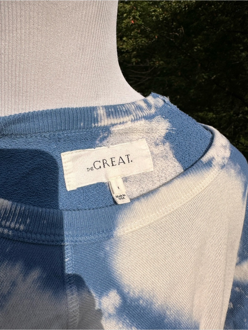 THE GREAT. Tie-Dye Crewneck Sweatshirt - Blue & White - Picture 3 of 4